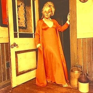 Vtg 70s night gown & robe set-  Reminds Me Of A Catholic Cardinal Getup